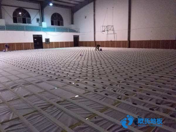 好用的運(yùn)動(dòng)場地木地板安裝公司