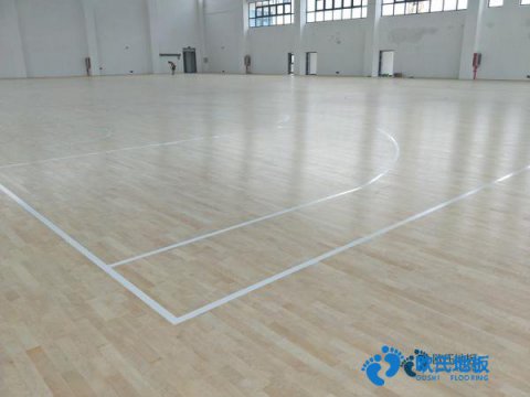 那有籃球運(yùn)動地板哪個品牌好