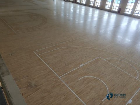 質(zhì)量好籃球運動木地板施工團隊